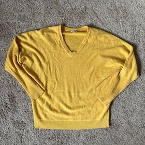 100% cashmere Yellow V-Neck Women’s Sweater